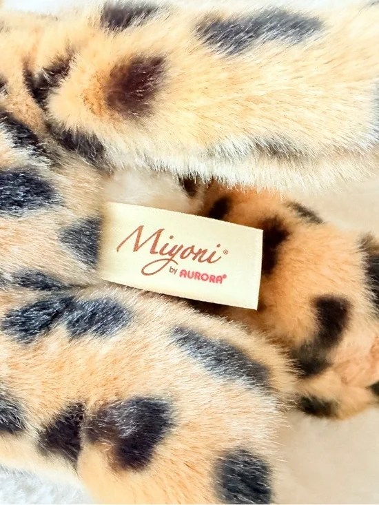Miyoni by Aurora Plush Leopard Cheetah Stuffed Animal - Picture 5 of 10